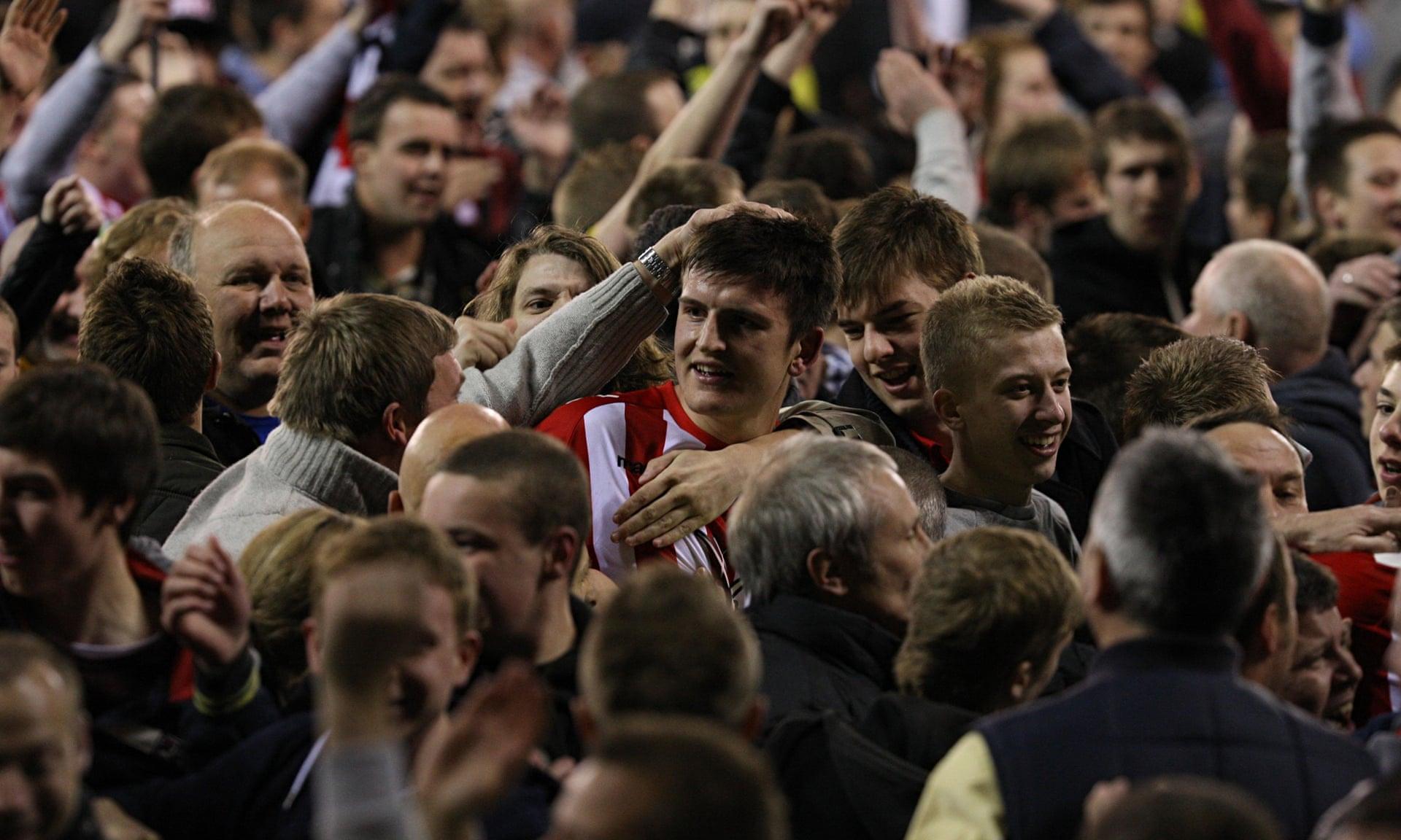 洲足坛取得 洲足坛取得