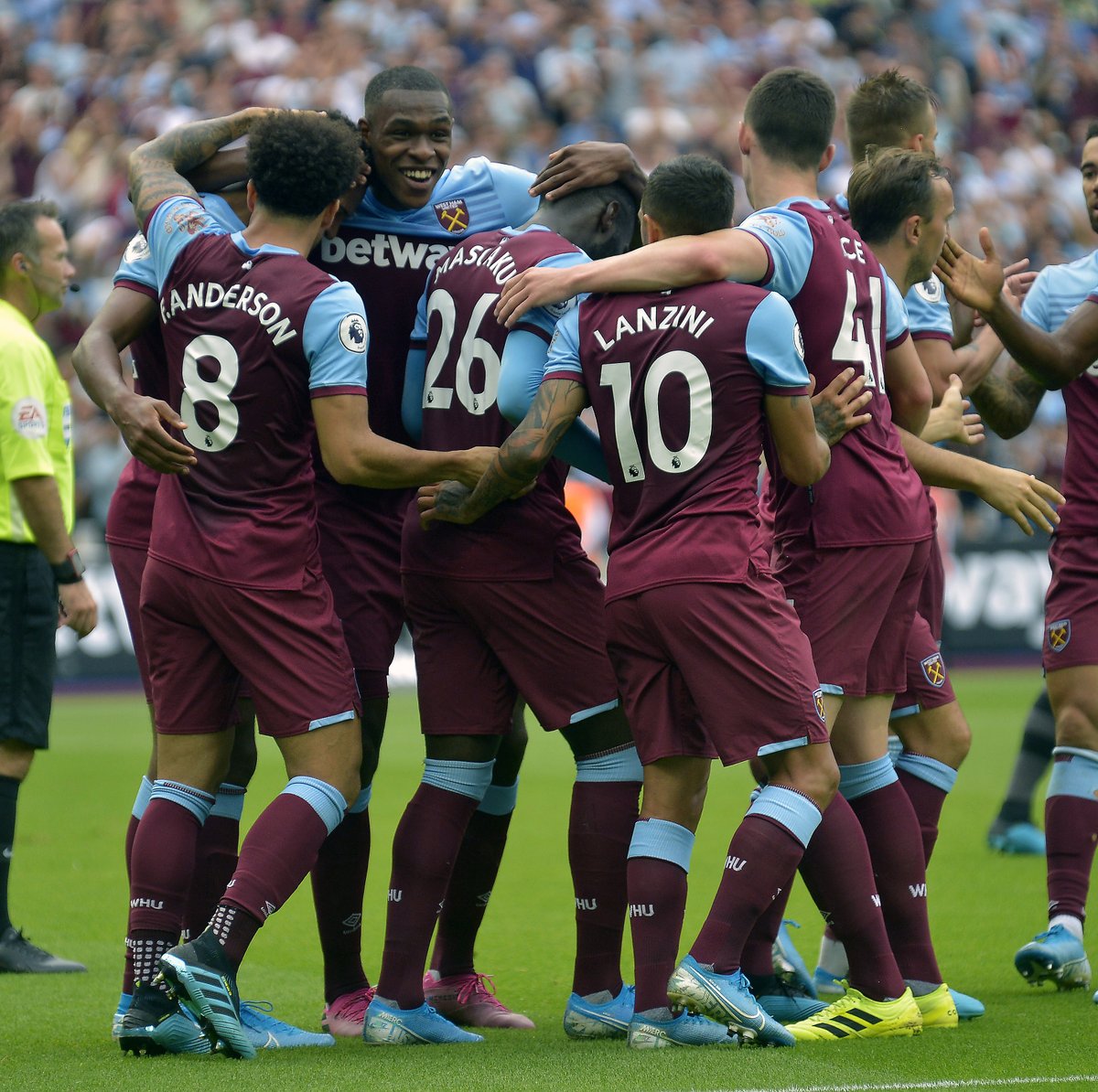 往往比单纯 往往比单纯